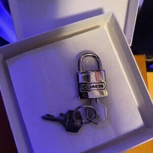 Coach Silver Lock & 2 Keys